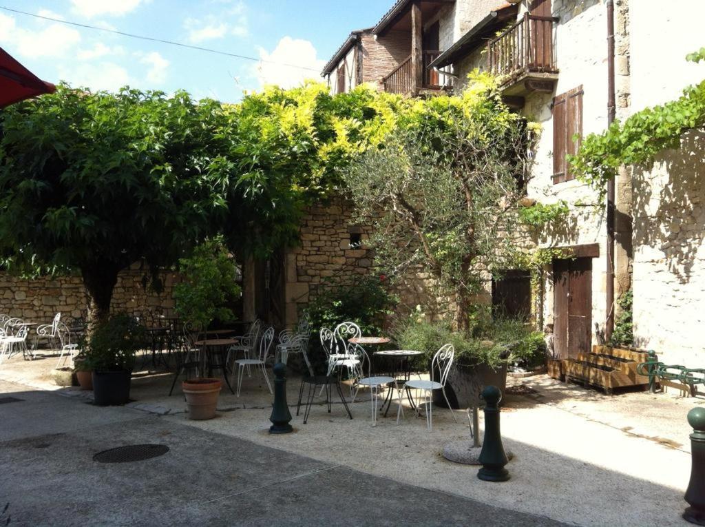 Auberge Du Puits Souillac Exteriér fotografie