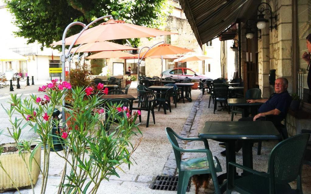 Auberge Du Puits Souillac Exteriér fotografie